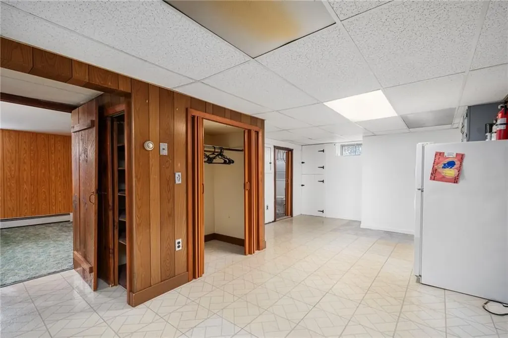 141 Peckham Road Little Compton RI 02837