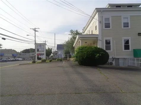 655 Killingly Street Johnston RI 02919