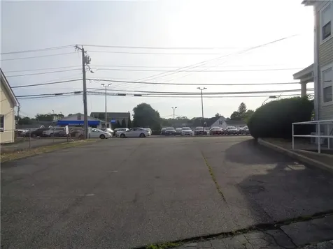 655 Killingly Street Johnston RI 02919