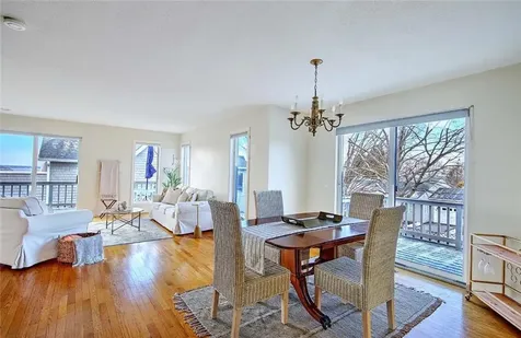 461 North Lane Bristol RI 02809