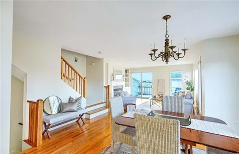 461 North Lane Bristol RI 02809