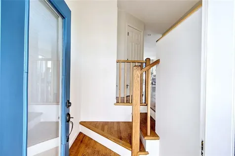 461 North Lane Bristol RI 02809