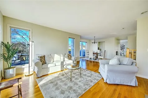 461 North Lane Bristol RI 02809