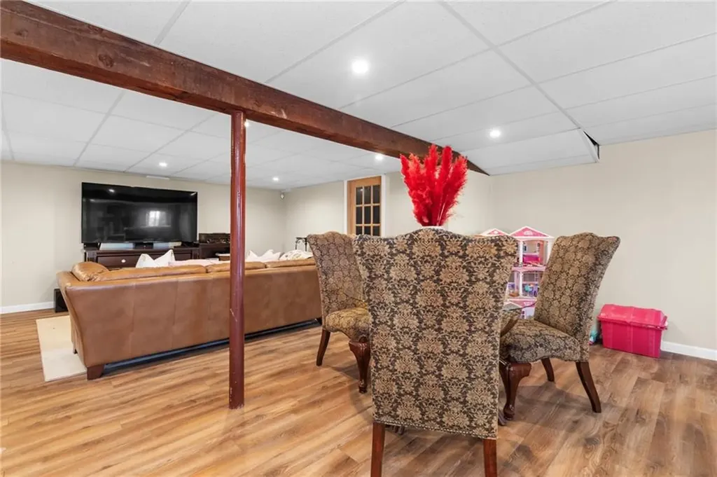 135 Meshanticut Valley Parkway Cranston RI 02920