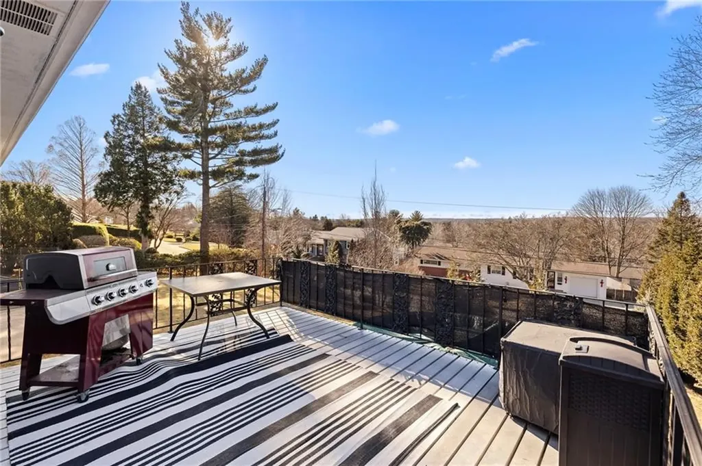 135 Meshanticut Valley Parkway Cranston RI 02920