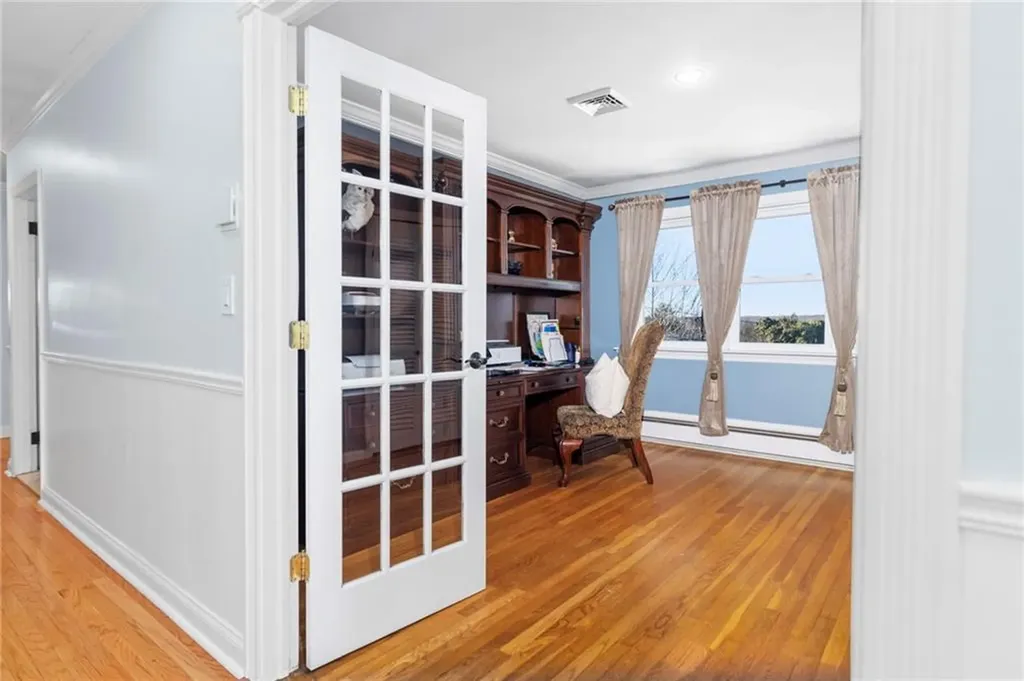 135 Meshanticut Valley Parkway Cranston RI 02920