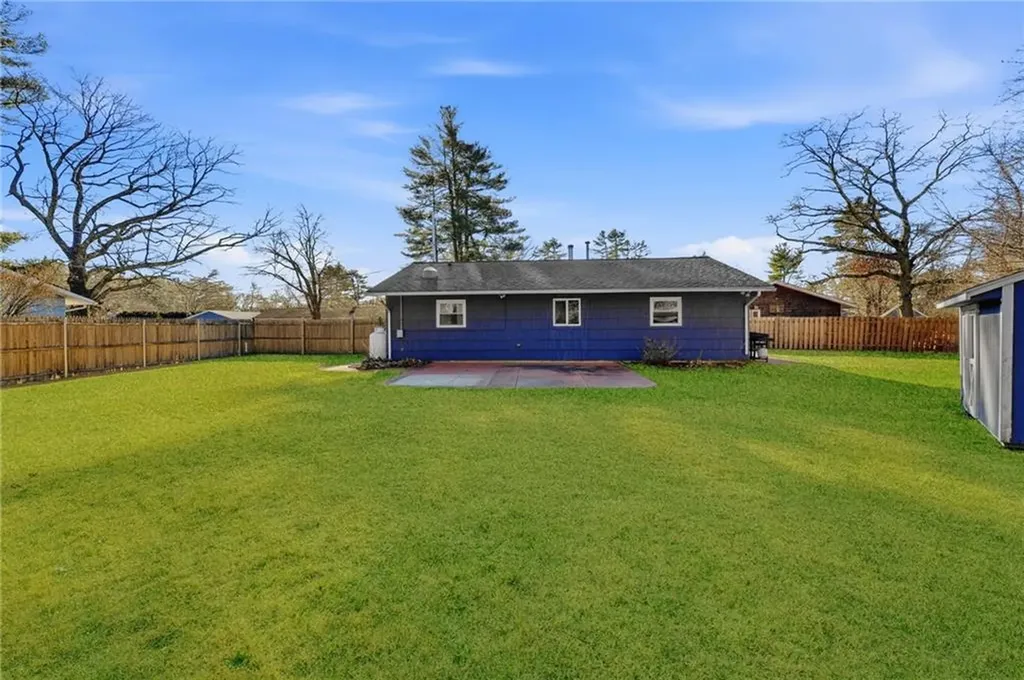 12 Paige Drive Coventry RI 02816