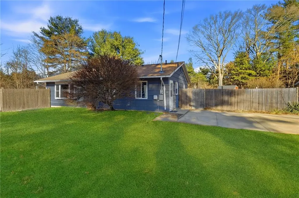 12 Paige Drive Coventry RI 02816