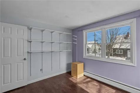 102 Easton Avenue Portsmouth RI 02871