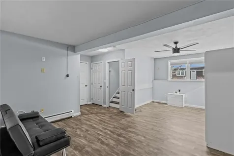 102 Easton Avenue Portsmouth RI 02871