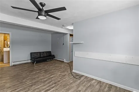 102 Easton Avenue Portsmouth RI 02871