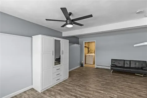 102 Easton Avenue Portsmouth RI 02871