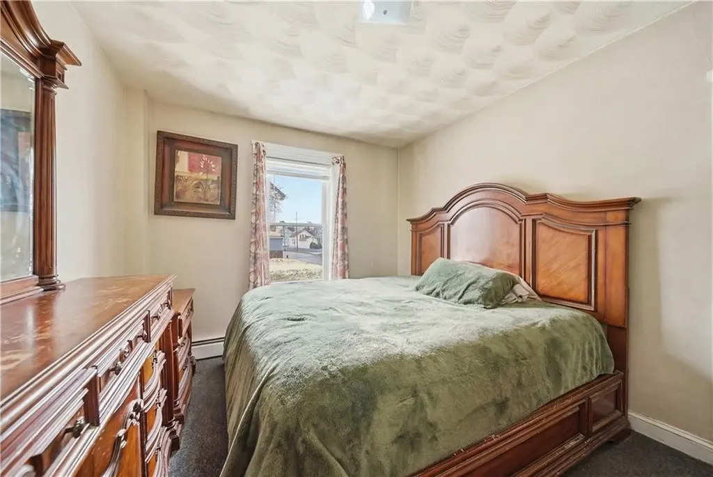 616 618 Lonsdale Avenue Central Falls RI 02863