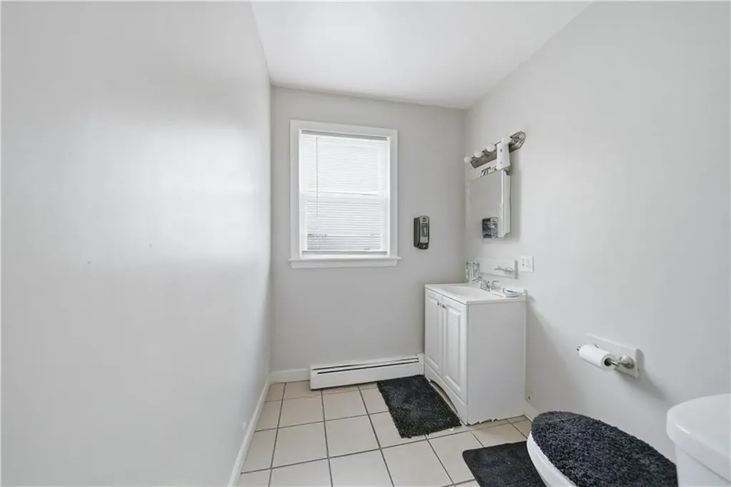 616 618 Lonsdale Avenue Central Falls RI 02863