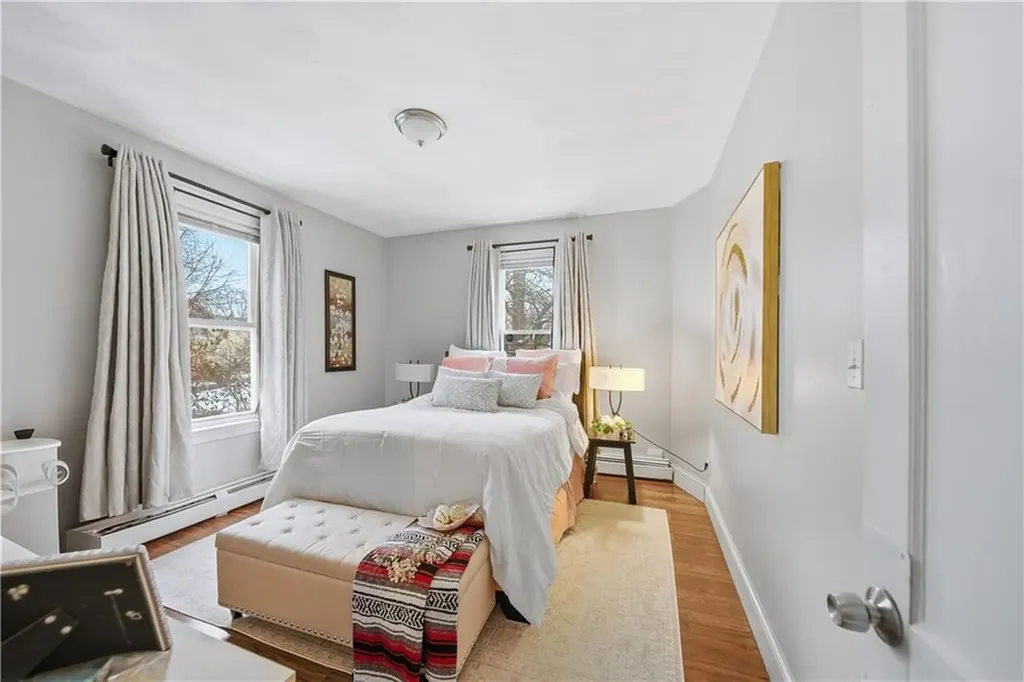 616 618 Lonsdale Avenue Central Falls RI 02863