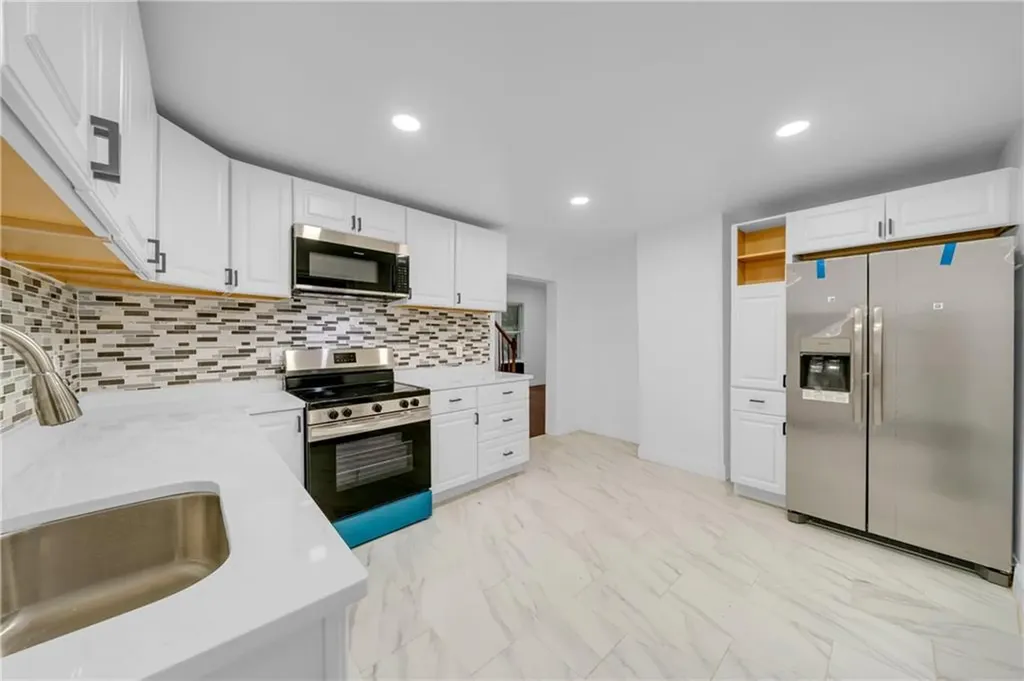 55 Homer Street Providence RI 02905