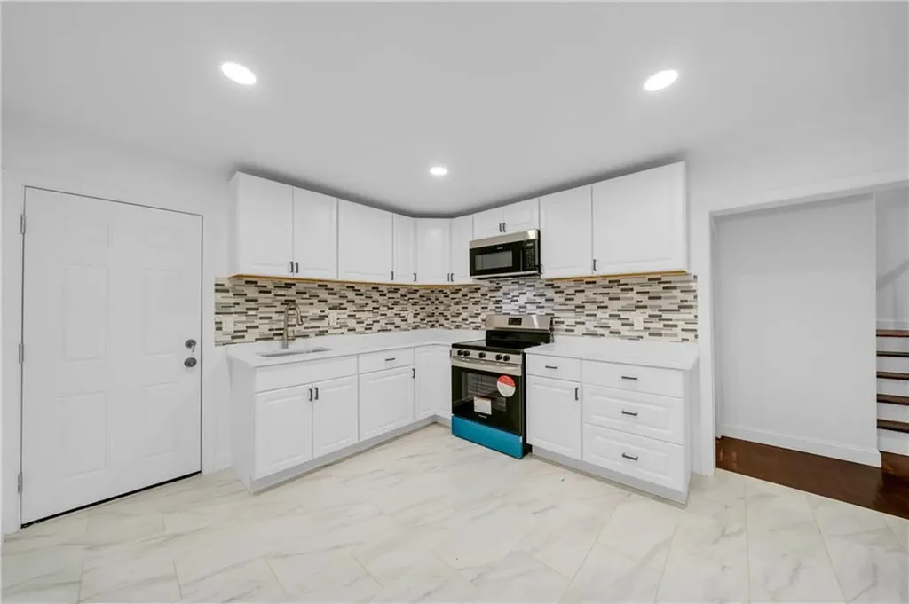 55 Homer Street Providence RI 02905