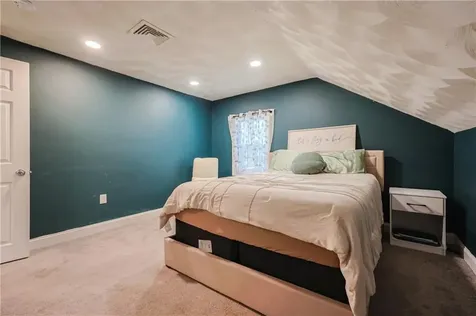 40 Hope Furnace Road Scituate RI 02831