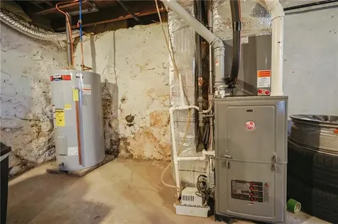 40 Hope Furnace Road Scituate RI 02831