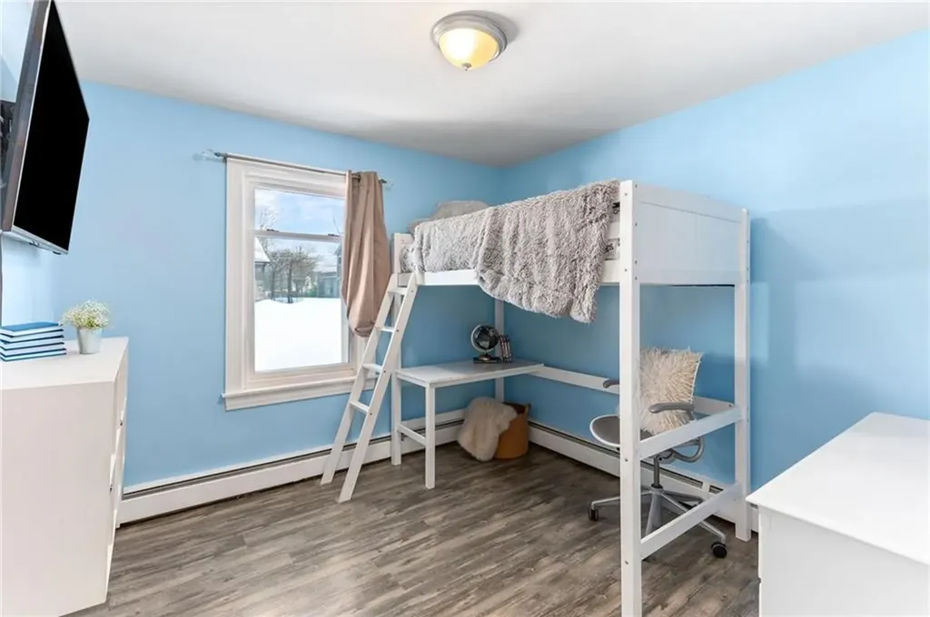 52 Barrett Avenue North Providence RI 02904