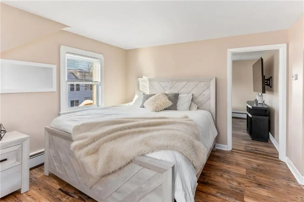52 Barrett Avenue North Providence RI 02904