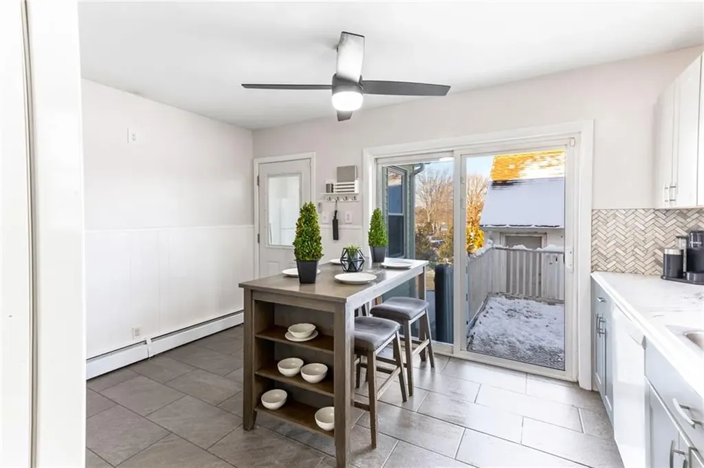 52 Barrett Avenue North Providence RI 02904