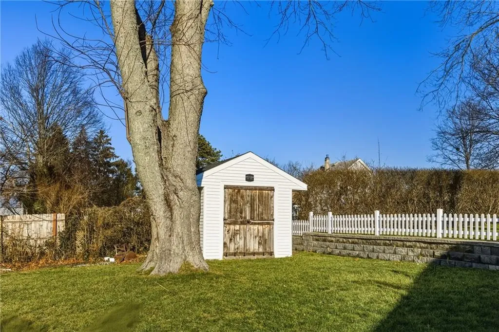 310 King Philip Street Fall River MA 02724