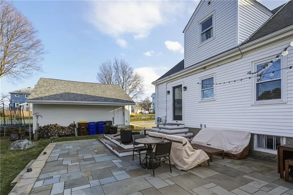 310 King Philip Street Fall River MA 02724