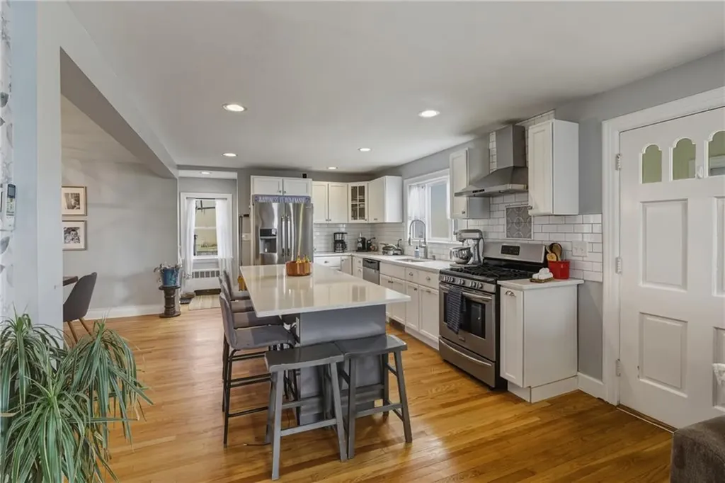 310 King Philip Street Fall River MA 02724