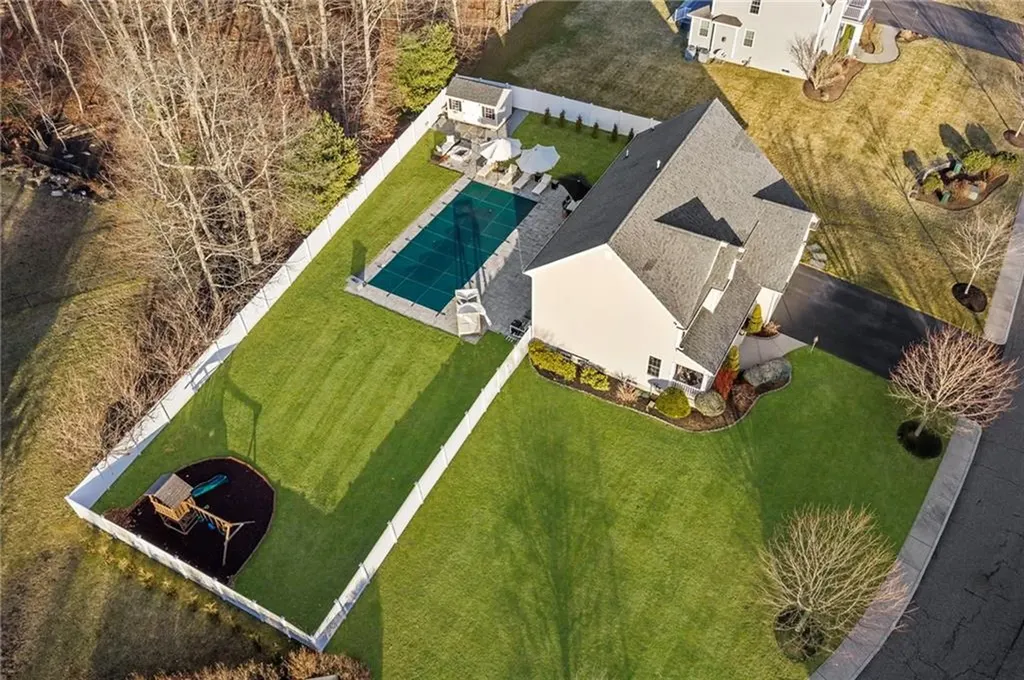 14 Sables Way Lincoln RI 02865