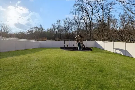 14 Sables Way Lincoln RI 02865