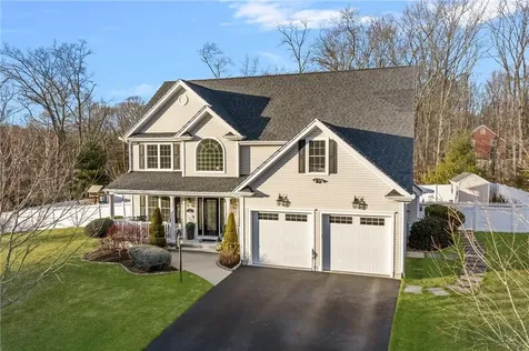 14 Sables Way Lincoln RI 02865