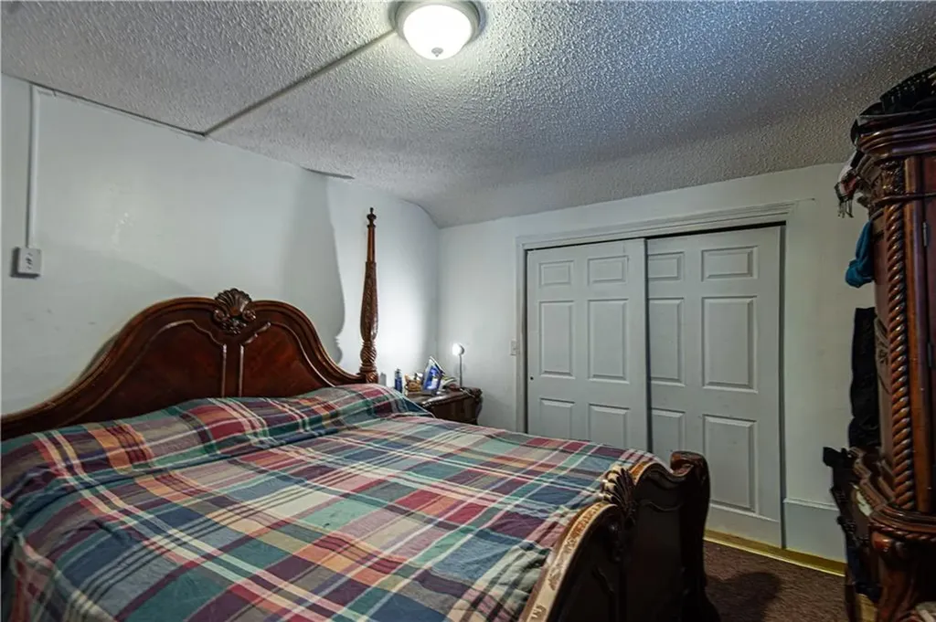 171 Unit Street Providence RI 02909