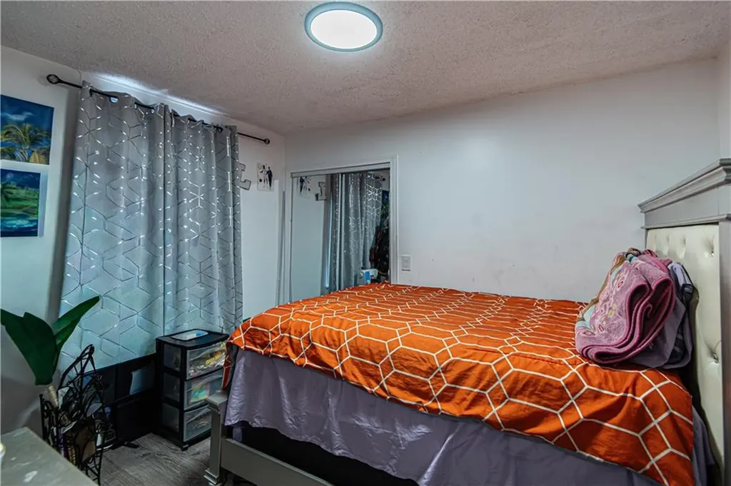 171 Unit Street Providence RI 02909