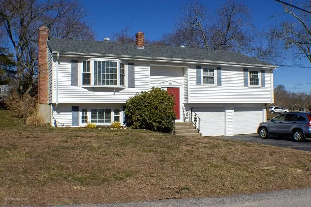 88 Woodland Drive Portsmouth RI 02871
