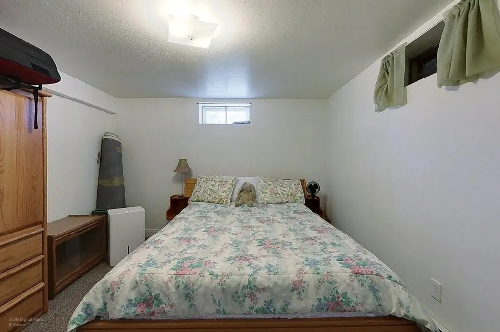 88 Woodland Drive Portsmouth RI 02871