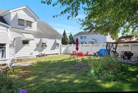 400 Newport Avenue Street Pawtucket RI 02861