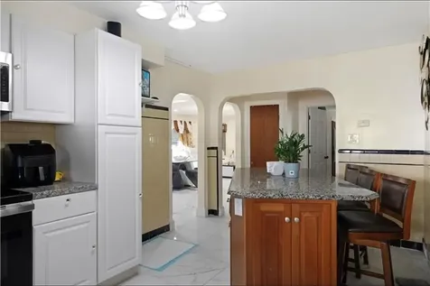 400 Newport Avenue Street Pawtucket RI 02861