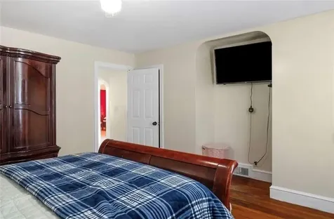 400 Newport Avenue Street Pawtucket RI 02861