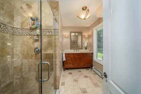 27 Mayflower Drive East Greenwich RI 02818