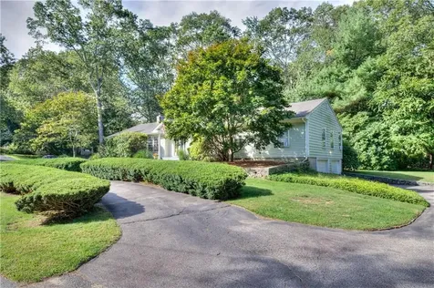 27 Mayflower Drive East Greenwich RI 02818