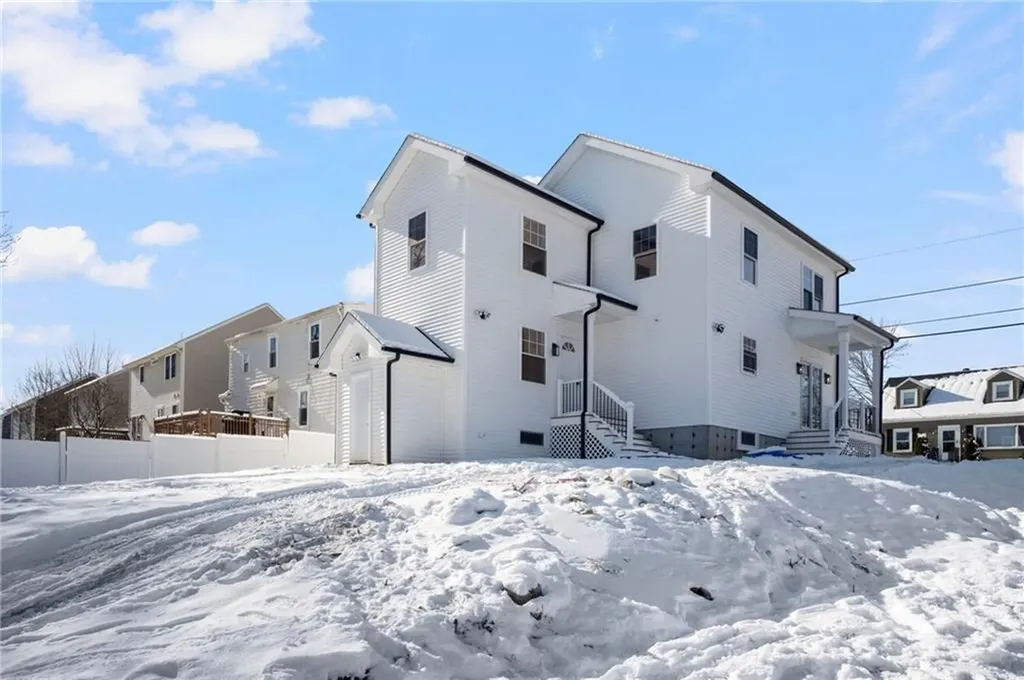 43 Massachusetts Avenue Cumberland RI 02864