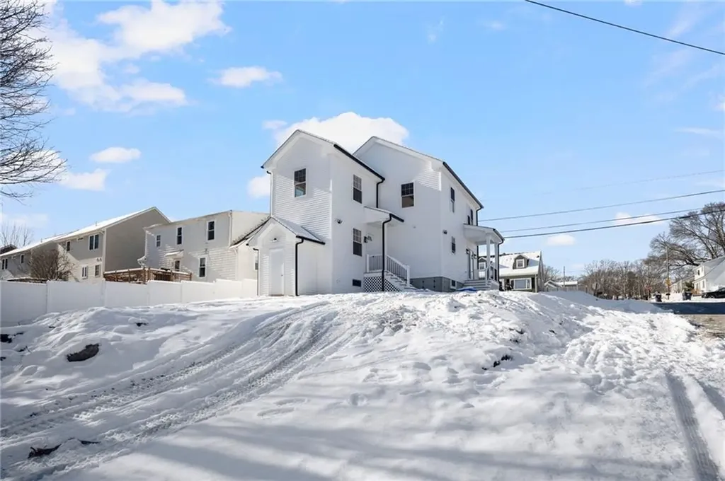 43 Massachusetts Avenue Cumberland RI 02864