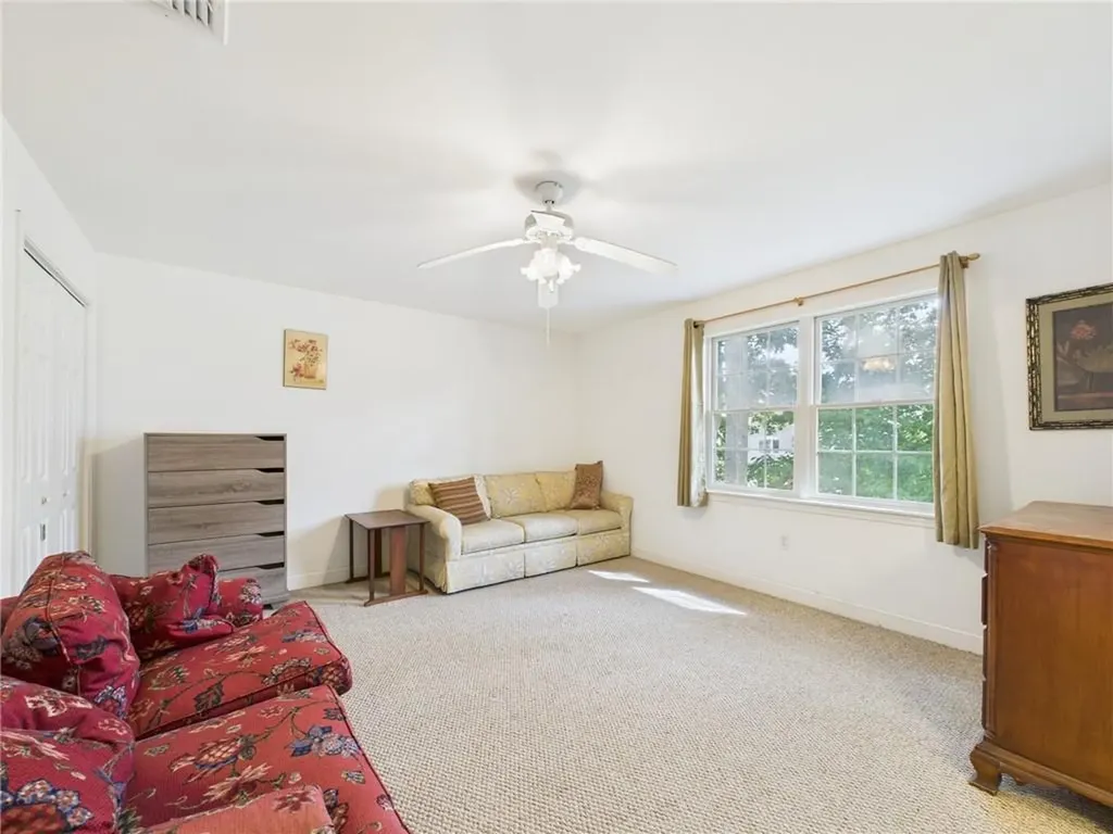 56 Wanda Street Narragansett RI 02882