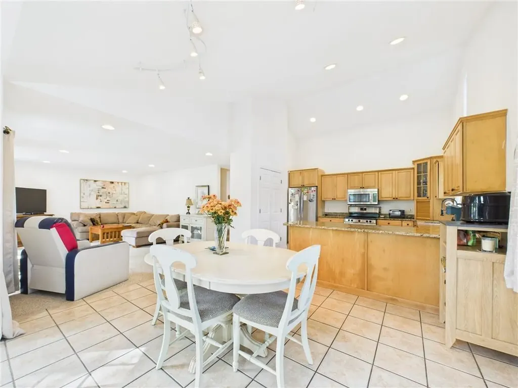 56 Wanda Street Narragansett RI 02882