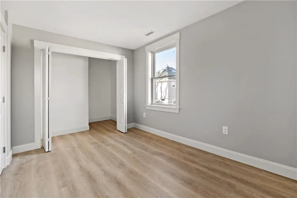 88 Burton Street Bristol RI 02809