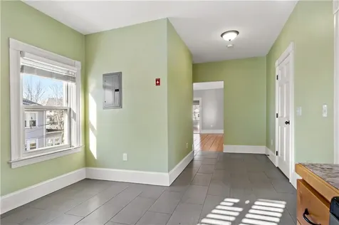 88 Burton Street Bristol RI 02809