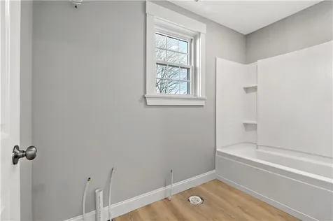 88 Burton Street Bristol RI 02809