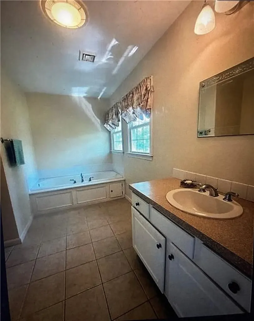 48 Patrick Way Warwick RI 02886