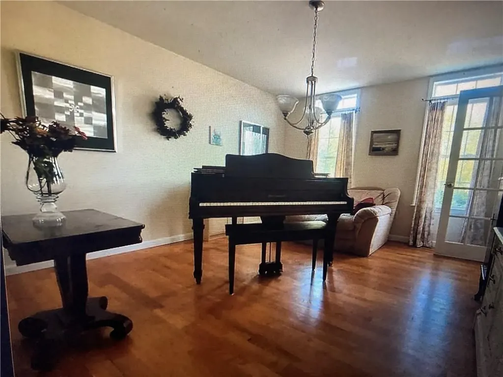 48 Patrick Way Warwick RI 02886